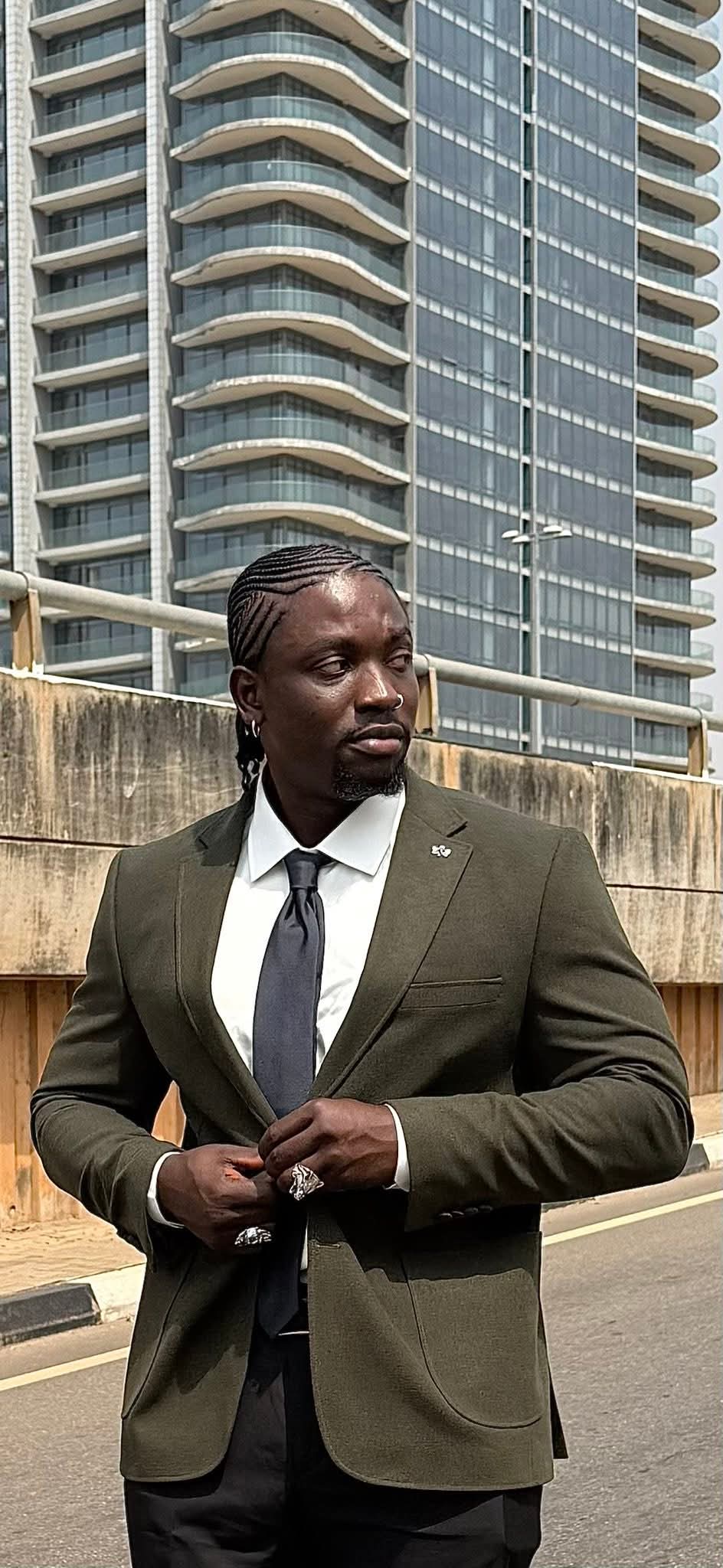 VeryDarkBlackMan Secures Trademark for Blunt Gadget