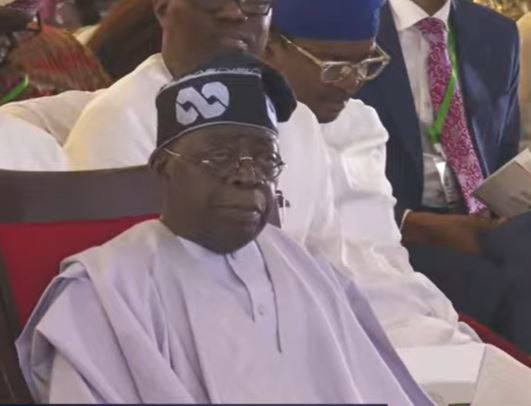 Breaking: [2027] Tinubu, Govs in Crucial Parley with NLC Leaders