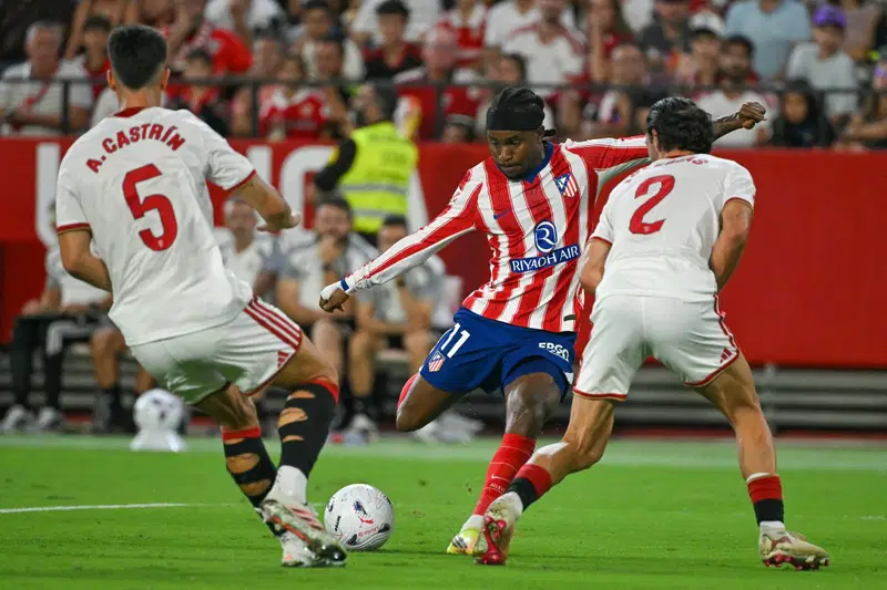 ‎Lookman Scores as Atletico Madrid Beat Sevilla 3-1 to Go Top of La Liga