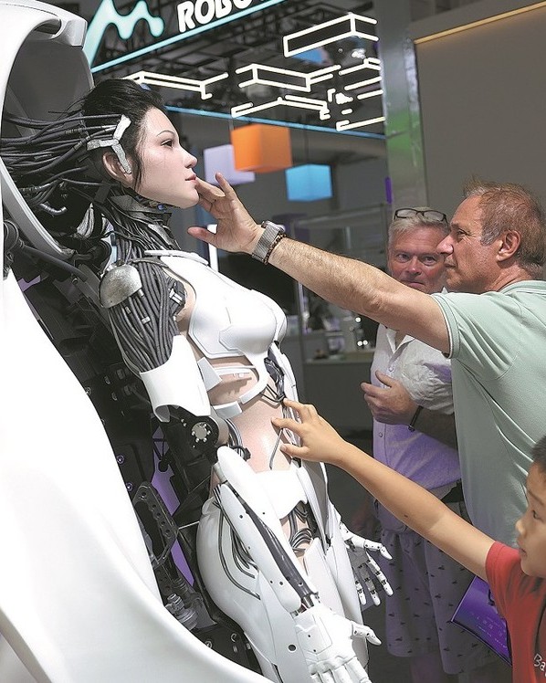 ‎China Pushes Ahead With Embodied AI as Humanoid Robots Move Toward Real-World Use
