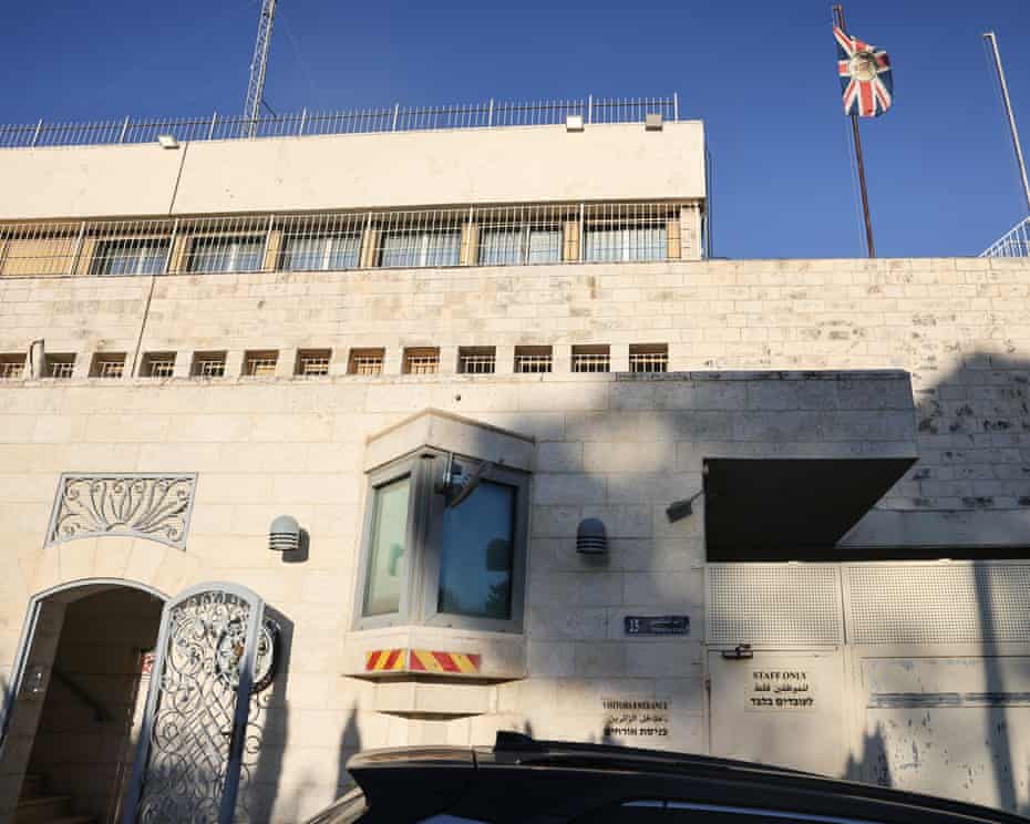 UK CONSIDERS DIPLOMATIC RETALIATION AFTER ISRAEL ORDERS JERUSALEM CONSULATE SHUTDOWN